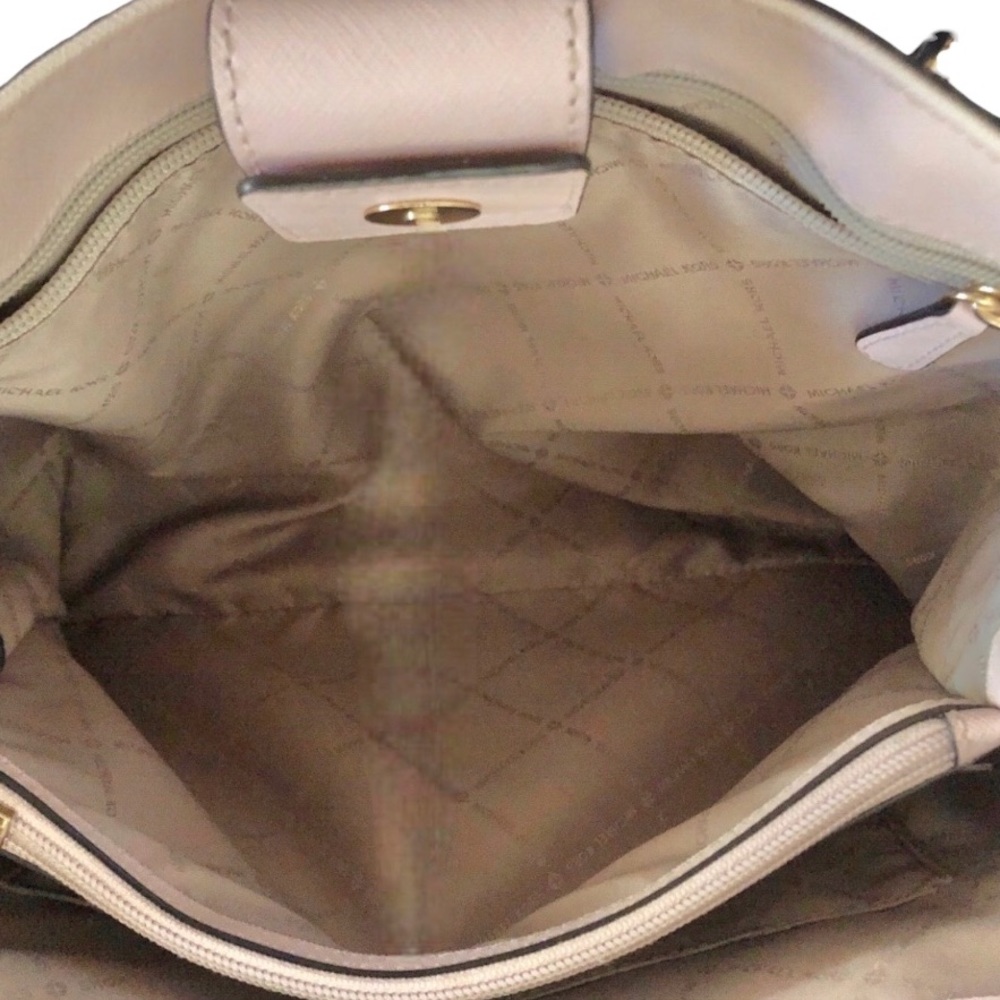 Michael Kors Charlotte Tote in Blush Pink Gold Chain W Pink Chain Links - Picture 10 of 16